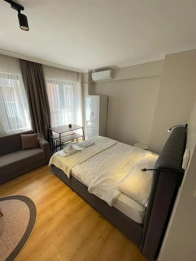 Lägenhetshotell Golden Arrow Suits Ortakoey Istanbul